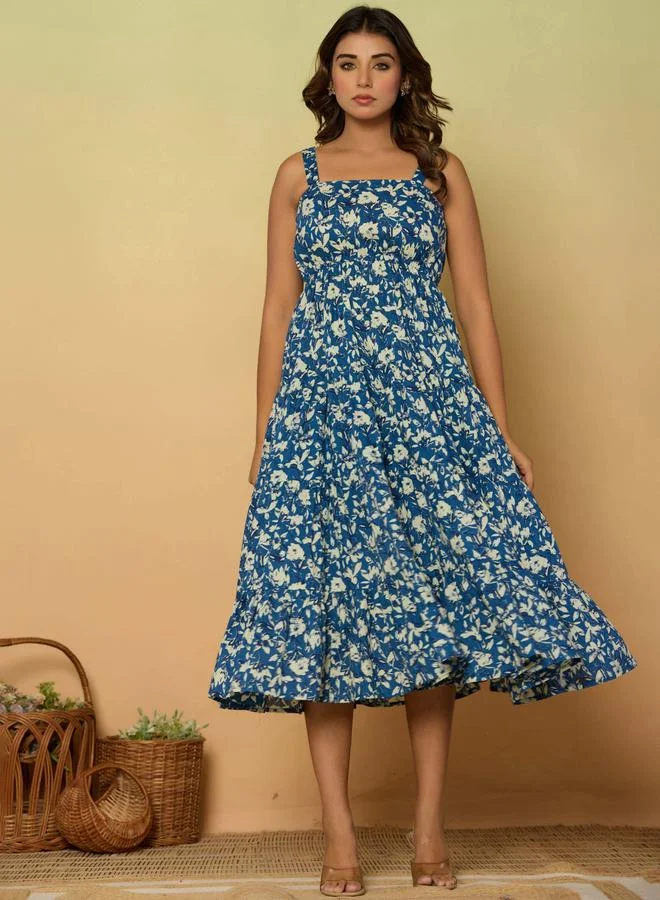 ملائم فستان ميدي قطني مطبوع باللون الأزرق